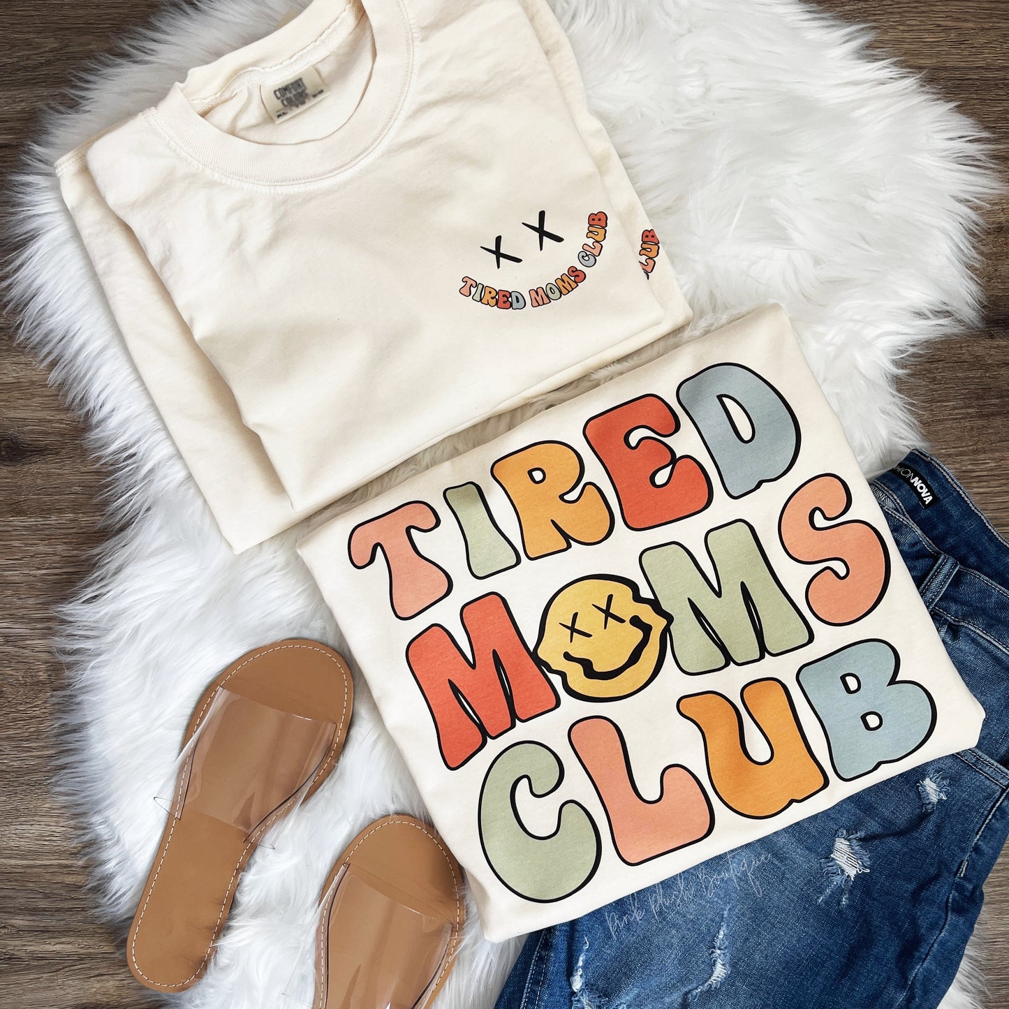 NEW! "Tired Moms Club" Tshirt Unisex Sizing - Oversized Fit